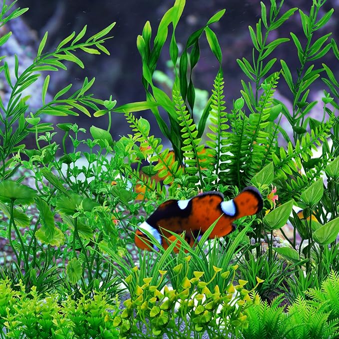 Aquarium Decorations - 25pcs Green Plants for Fish Tank, Plastic Decor Accessories