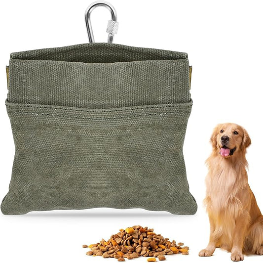 CONLI Dog Treat Pouch Portable Treat Pouches for Pet Training, Dog Training Treat Pouch with Carabiner, Auto Closing Pet Feed Snack Reward Pocket for Pet Travel or Outdoor Use